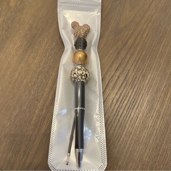 Disney Gold Mickey Handmade Bling Beaded‎ Pen - Picture 2 of 2